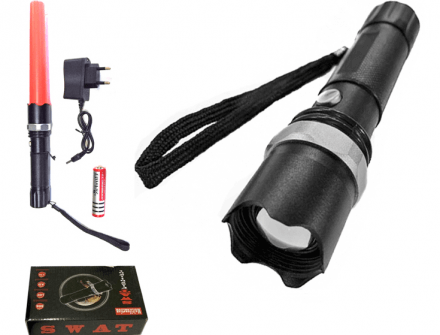 Lanterna swat recarregável xv3290